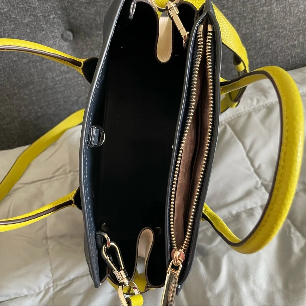 Kate Spade Navy and Green Colorblock Knott Purse Pebbled‎ Leather Medium
